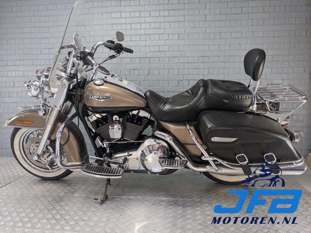 Harley Davidson Road Kind Classic | JFB Motoren Midwolda