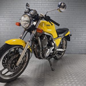 Yamaha SRX 600 | JFB Motoren Midwolda