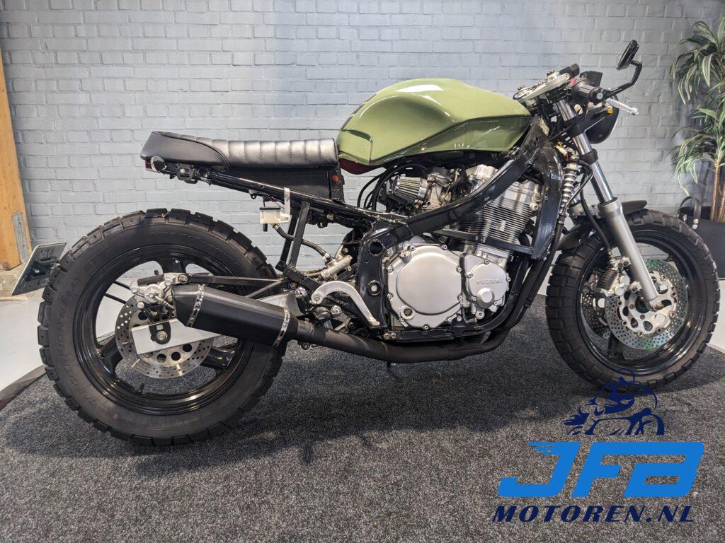 Suzuki GSX 600 F Cafe Racer | JFB Motoren Midwolda