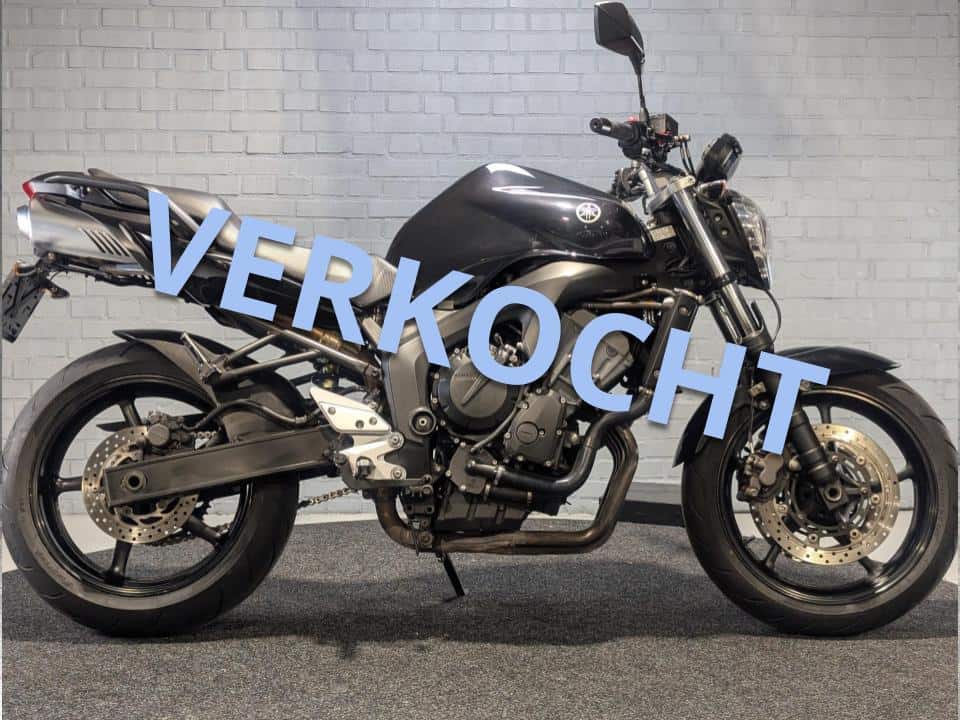 Yamaha FZS600N Verkocht | JFB Motoren Midwolda